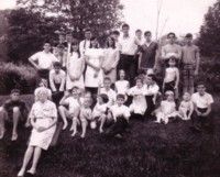 30 of 32 grandchildren